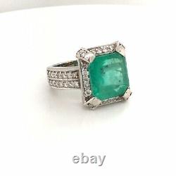Magnificent 18k White Gold Emerald Diamond Ring with AGI Appraisal Certificate